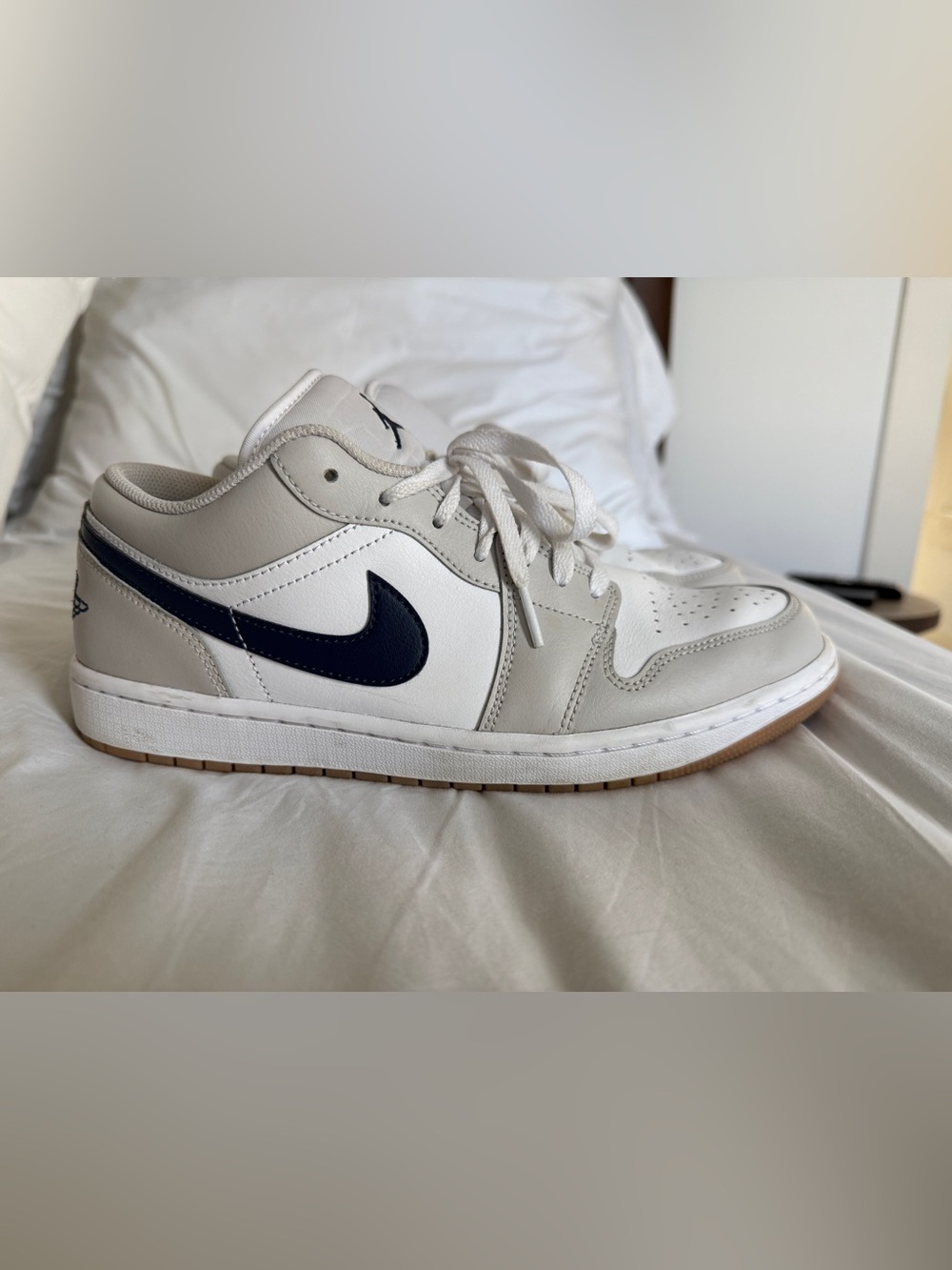 Nike Air Jordan 1 Low - White, Light Gray & Navy